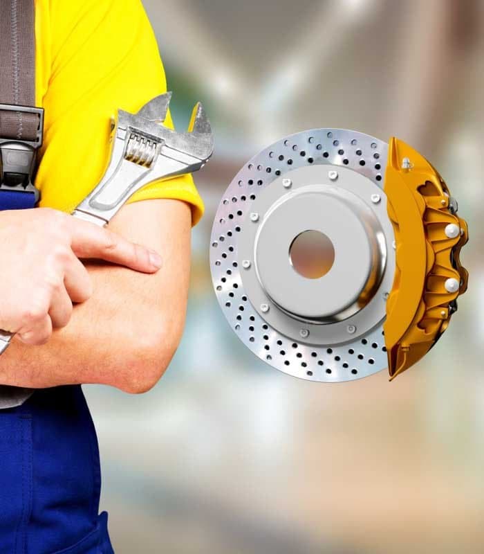 Detalhe de disco e pinça de freio revisados na Injecar Center